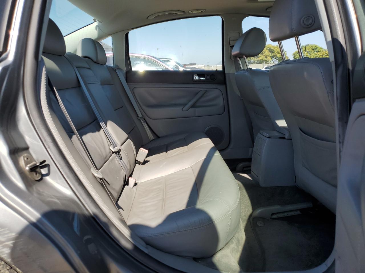 WVWPD63B92P453241 2002 Volkswagen Passat Gls