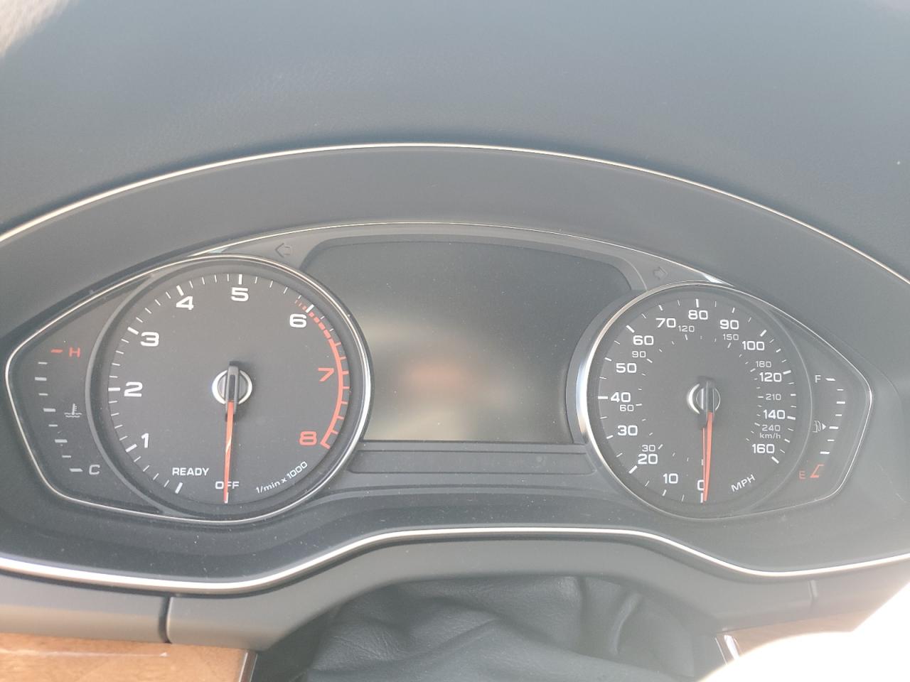 WA1AAAFY8M2114126 2021 Audi Q5 Premium