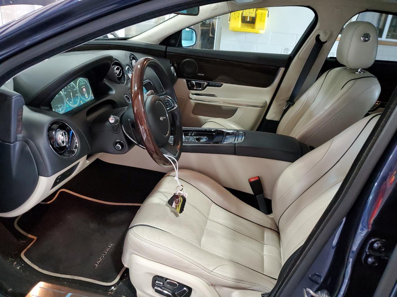SAJWA2GZ5F8V88626 2015 Jaguar Xjl Portfolio