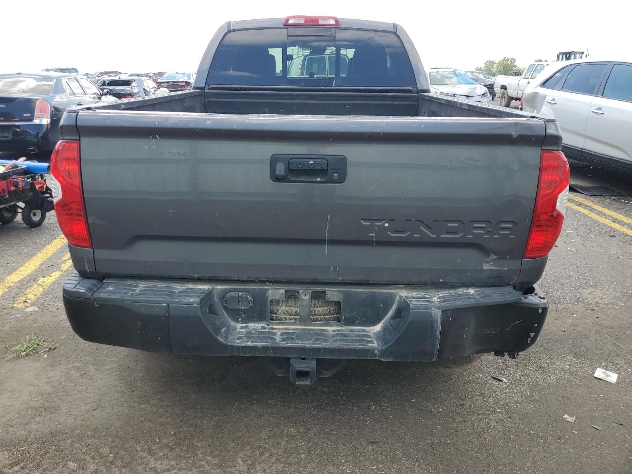 5TFRM5F19KX136842 2019 Toyota Tundra Double Cab Sr/Sr5