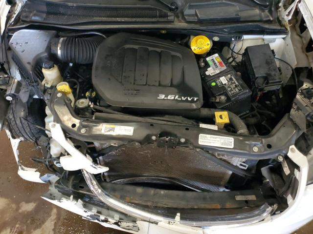 2015 CHRYSLER TOWN & COU - 2C4RC1HG9FR753529