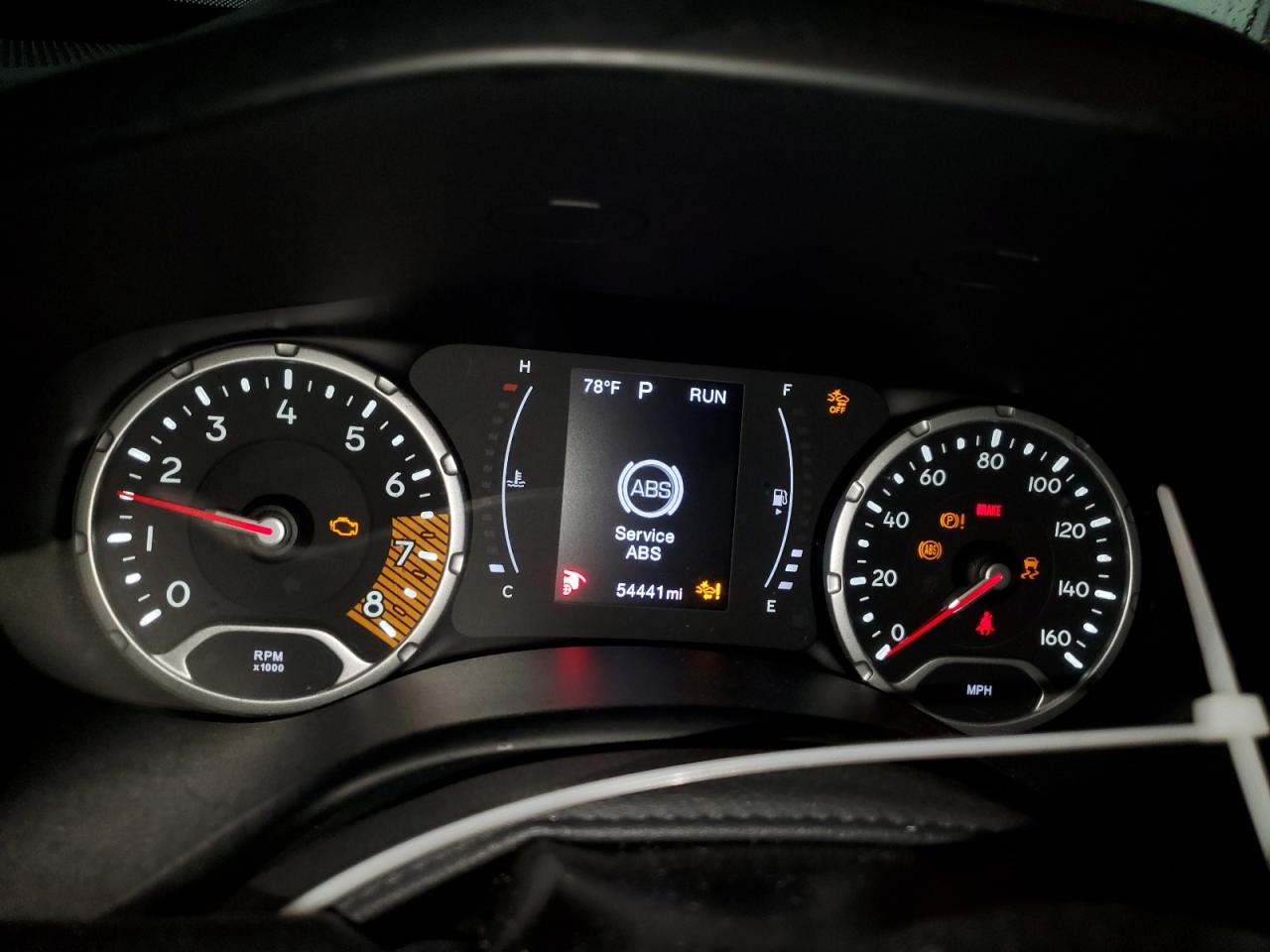 ZACNJCAB5MPM34044 2021 Jeep Renegade Sport