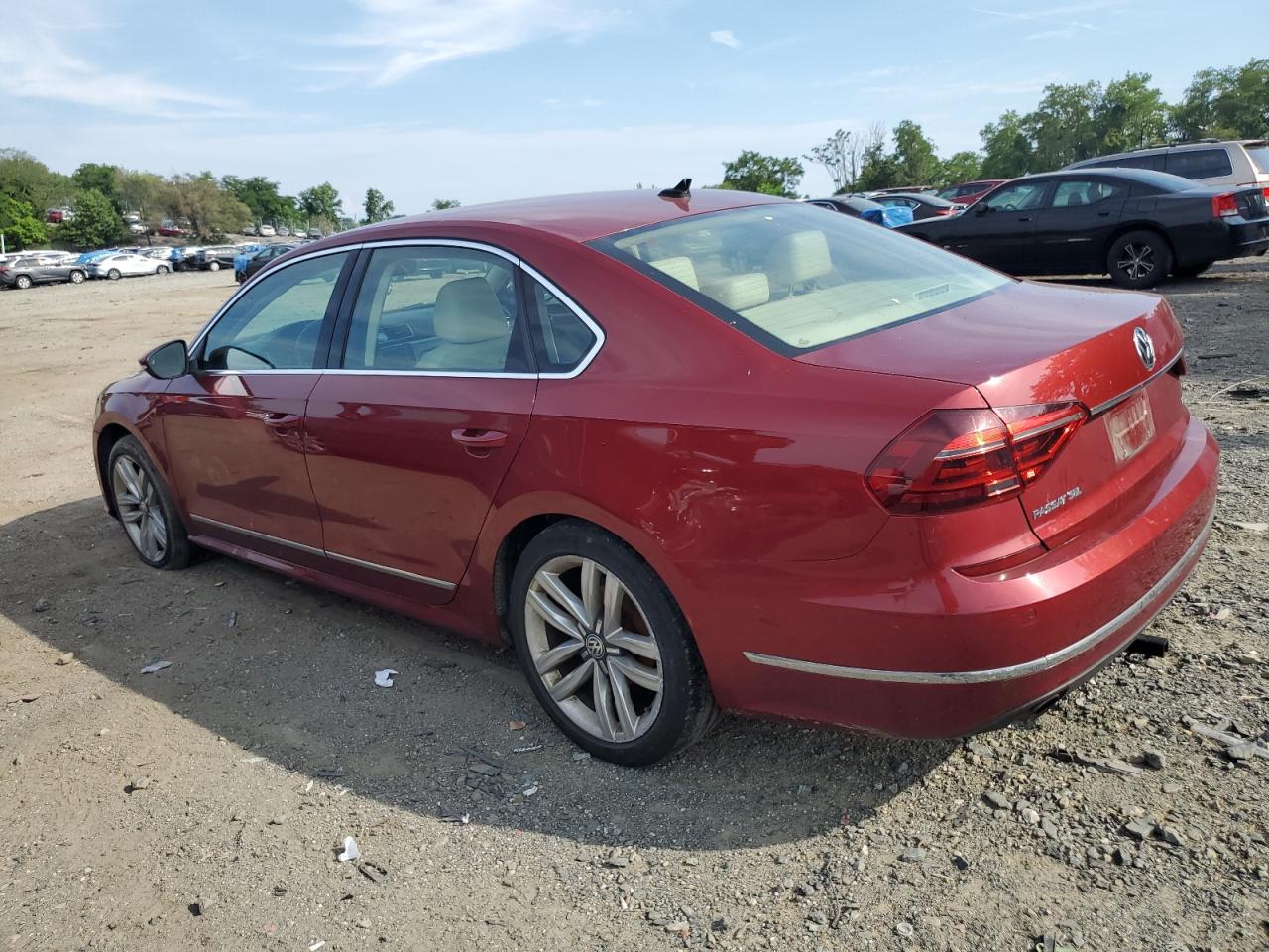 2017 Volkswagen Passat Sel Premium vin: 1VWCT7A37HC018928