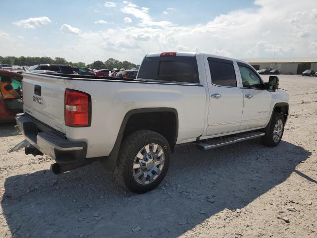 VIN 1GT12UEYXJF242457 2018 GMC Sierra, K2500 Denali no.3