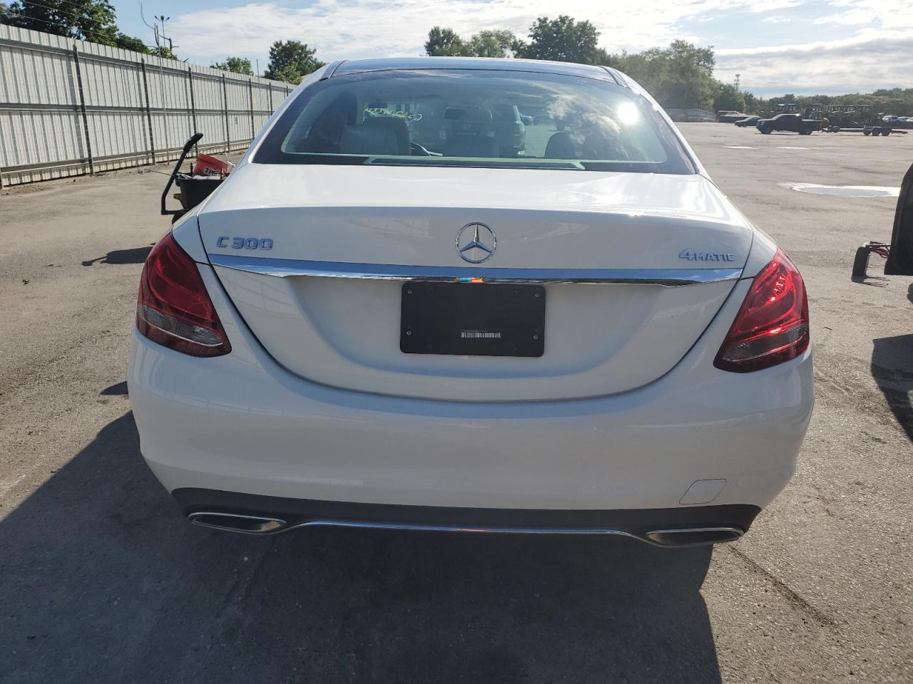 WDDWF4KB4JR414349 2018 Mercedes-Benz C 300 4Matic