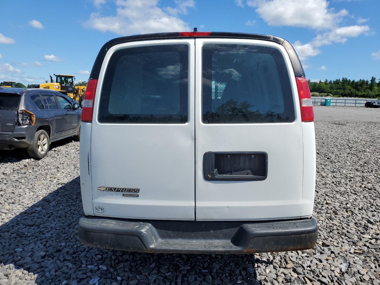 1GCWGAFF6G1134779 2016 Chevrolet Express G2500