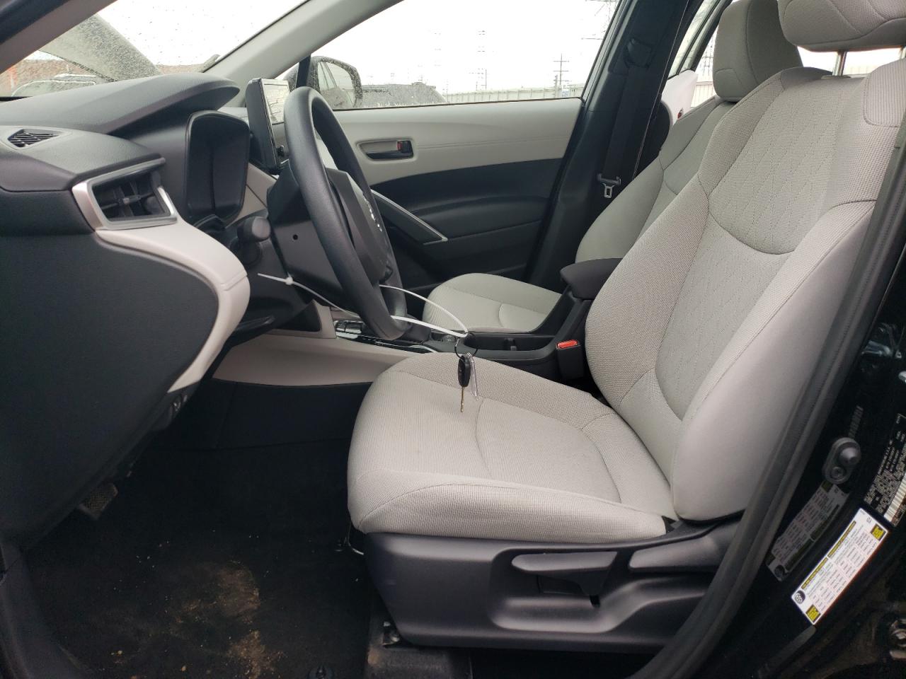 7MUAAAAG7RV080500 2024 Toyota Corolla Cross L