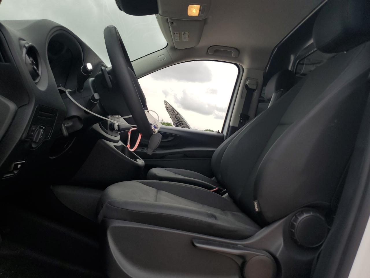 W1YV0CEY6P4341634 2023 Mercedes-Benz Metris