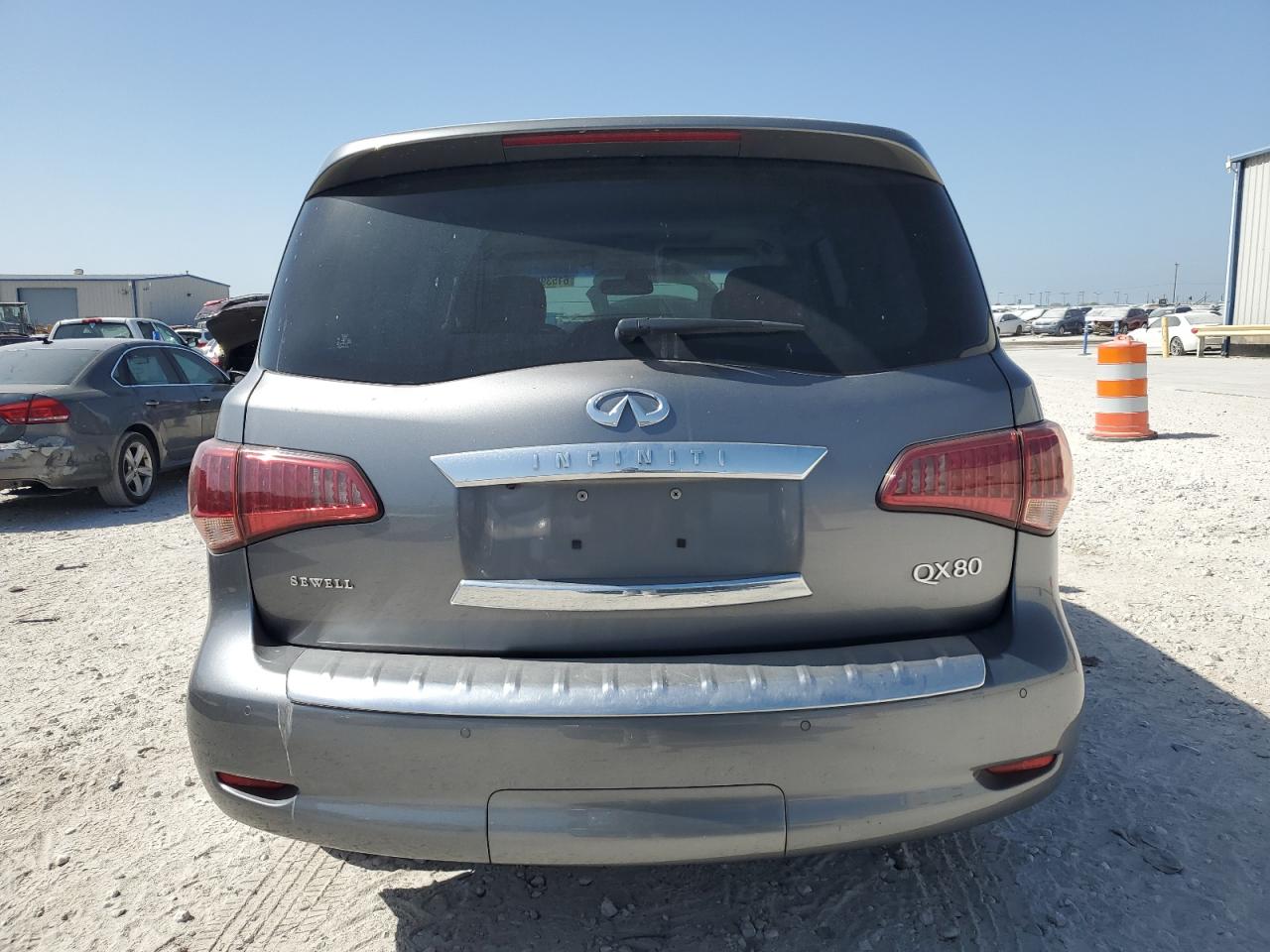 JN8AZ2NF5G9611560 2016 Infiniti Qx80