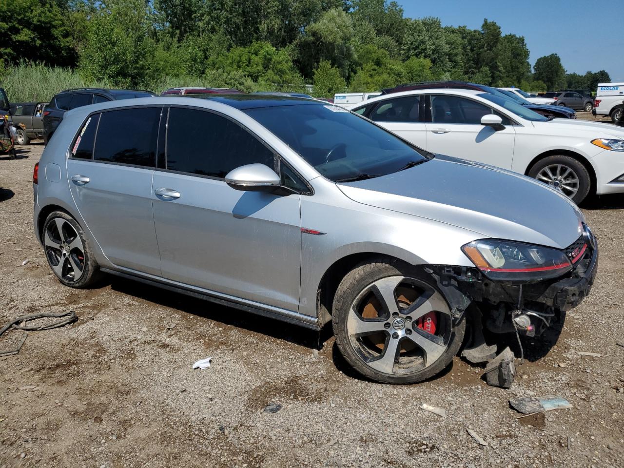 3VW447AU8HM001659 2017 Volkswagen Gti S/Se