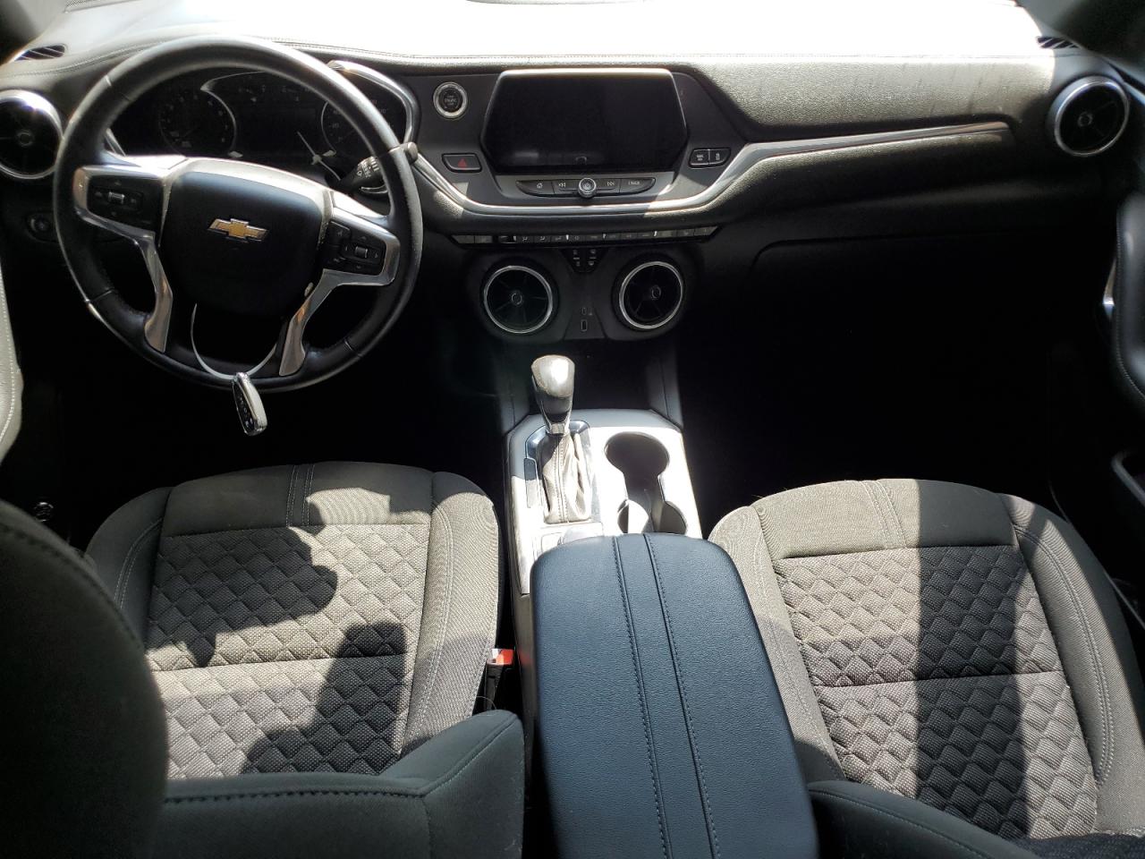 3GNKBCRS2KS652436 2019 Chevrolet Blazer 2Lt