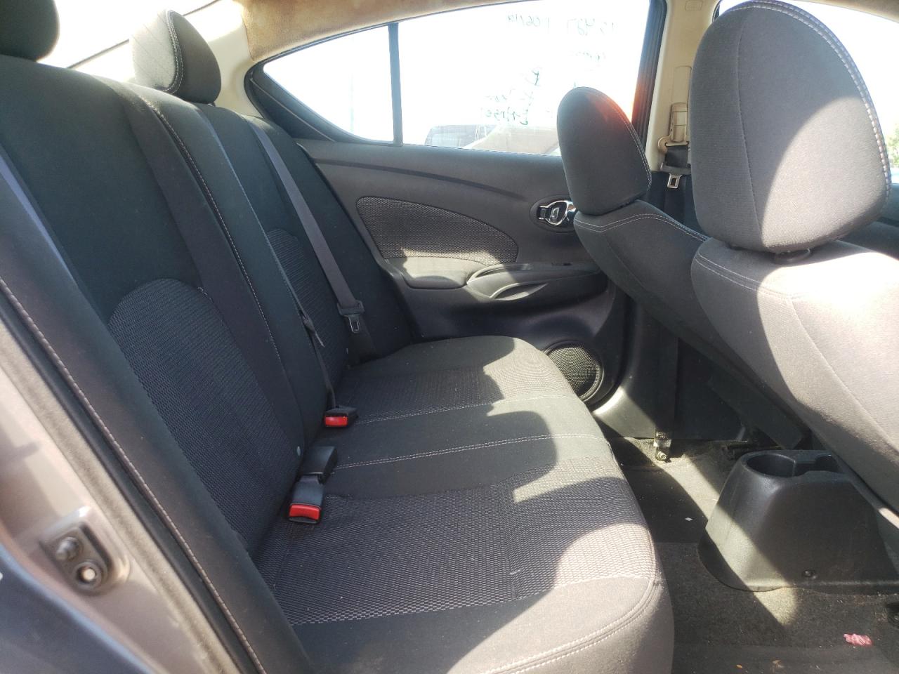 3N1CN7AP6HL847884 2017 Nissan Versa S