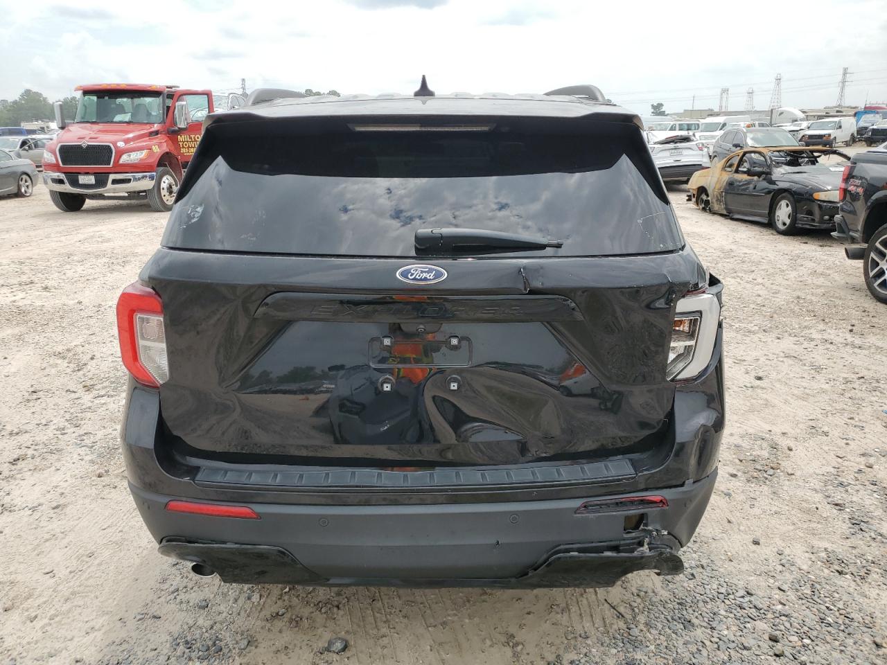 1FMSK7KH6NGB54379 2022 Ford Explorer St-Line