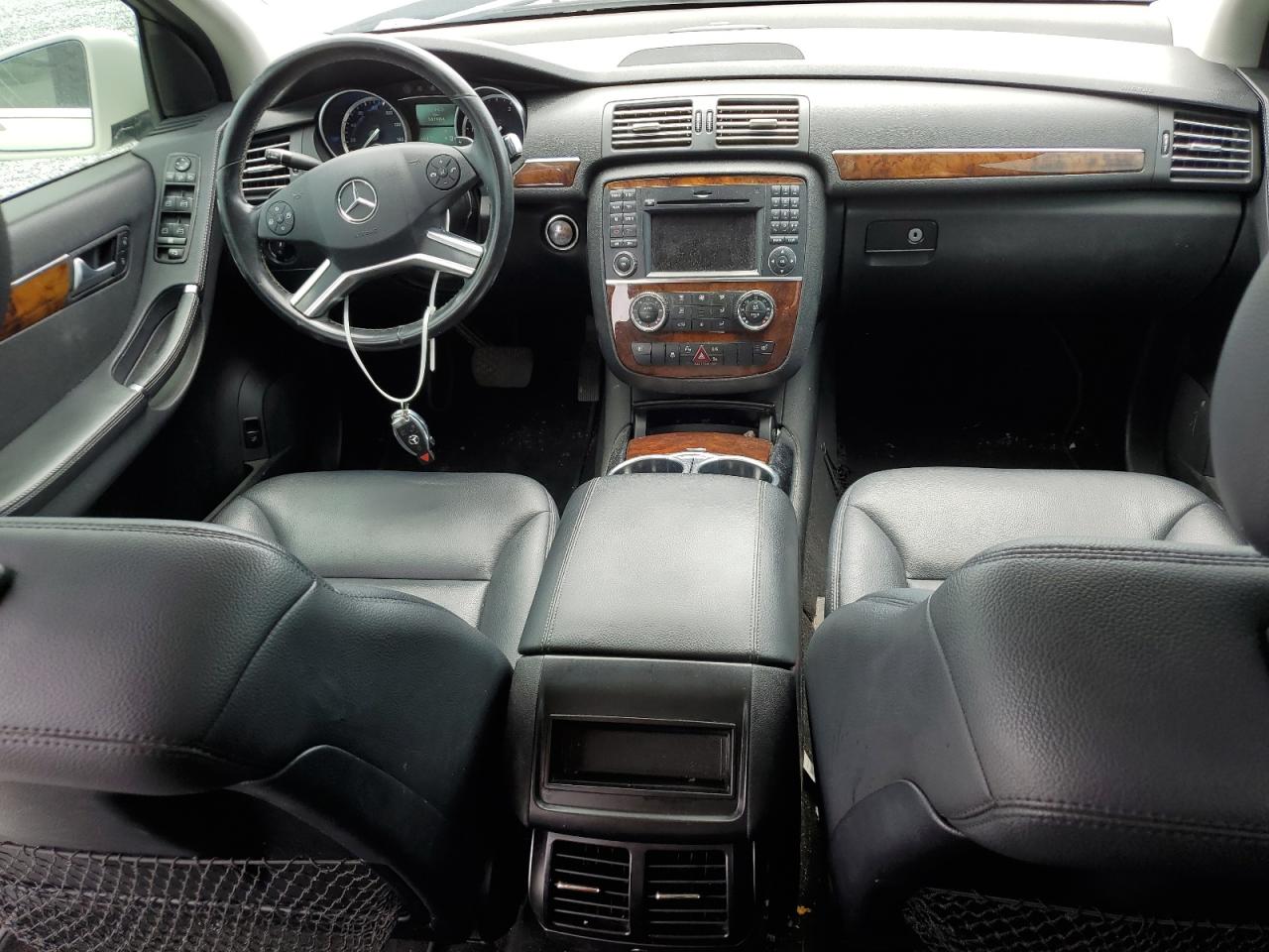 4JGCB2FE8CA142824 2012 Mercedes-Benz R 350 Bluetec