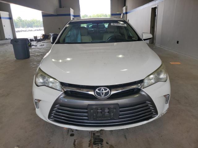 VIN 4T1BF1FK3HU618712 2017 Toyota Camry, LE no.5