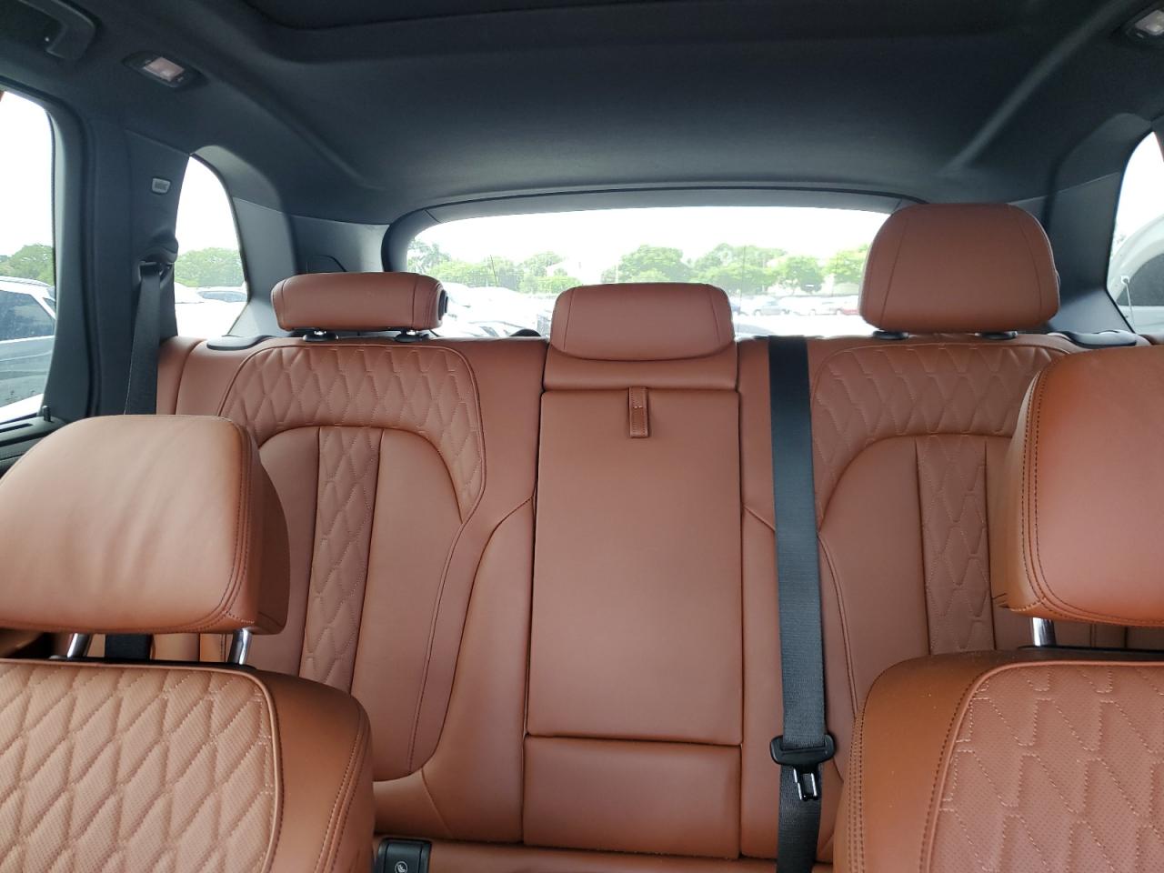 5UXJU4C02N9L54020 2022 BMW X5 M50I