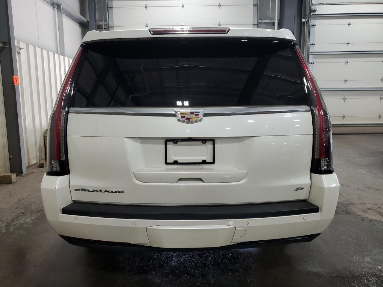 1GYS4UKJ3FR649655 2015 Cadillac Escalade Esv Platinum