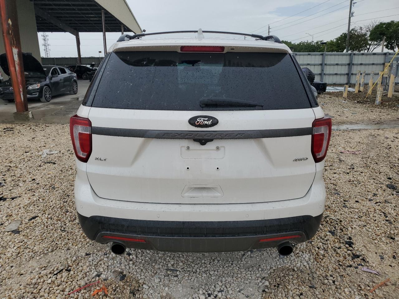 2017 Ford Explorer Xlt vin: 1FM5K8D84HGB58192