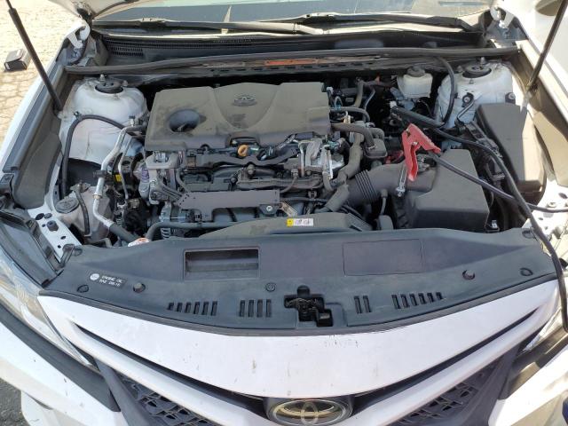 VIN 4T1B11HK5JU143050 2018 Toyota Camry, L no.11