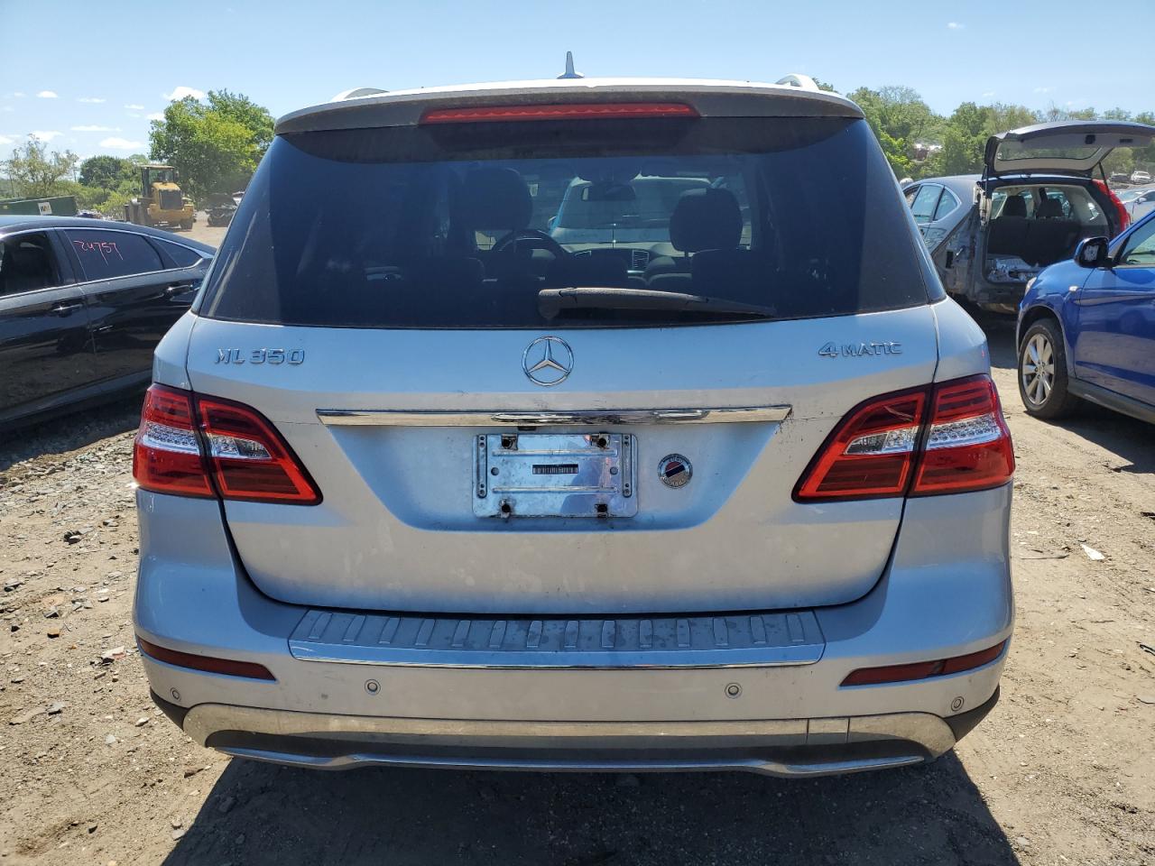 4JGDA5HB1CA025887 2012 Mercedes-Benz Ml 350 4Matic