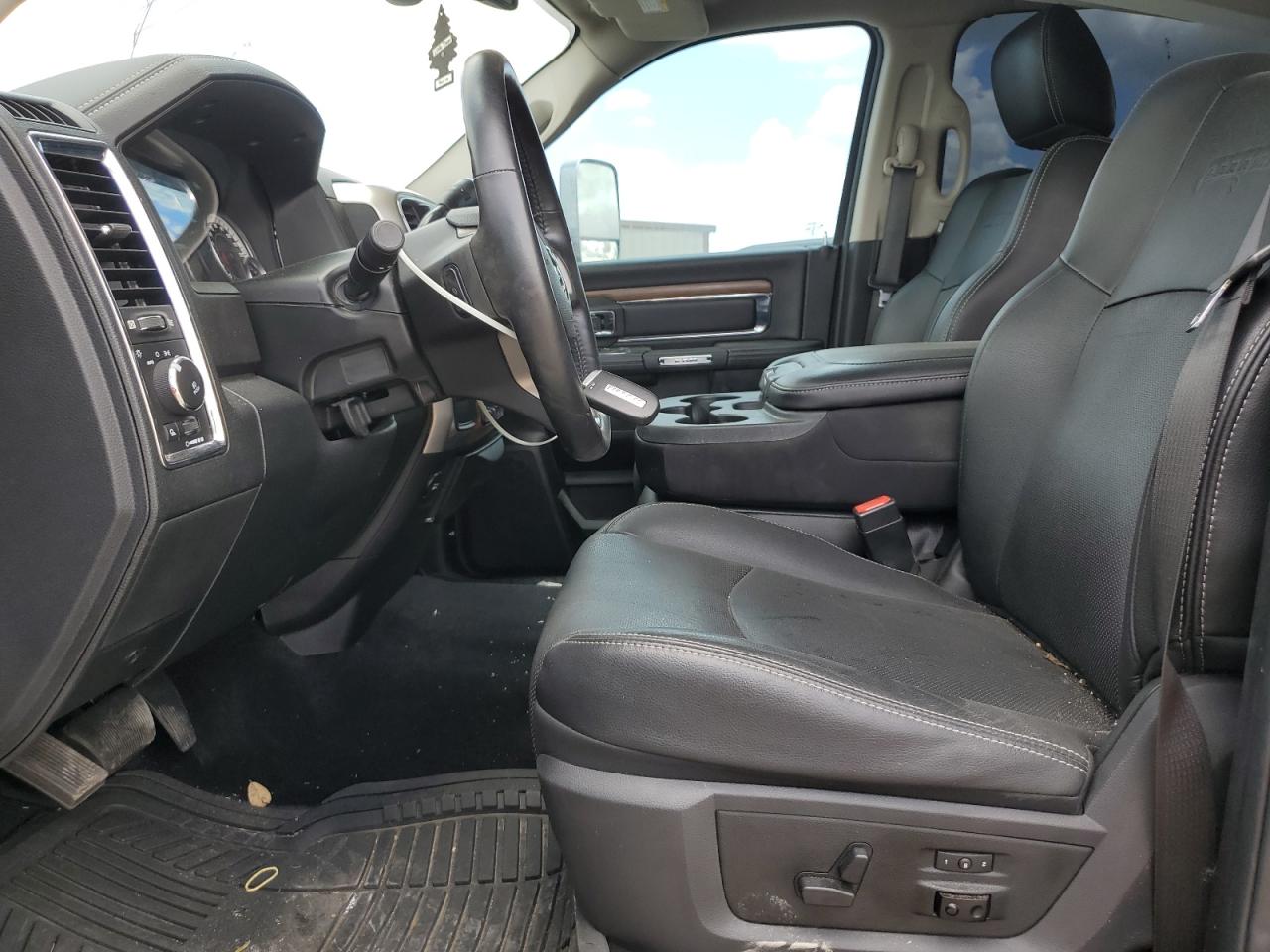 3C6UR5FL9HG745429 2017 Ram 2500 Laramie