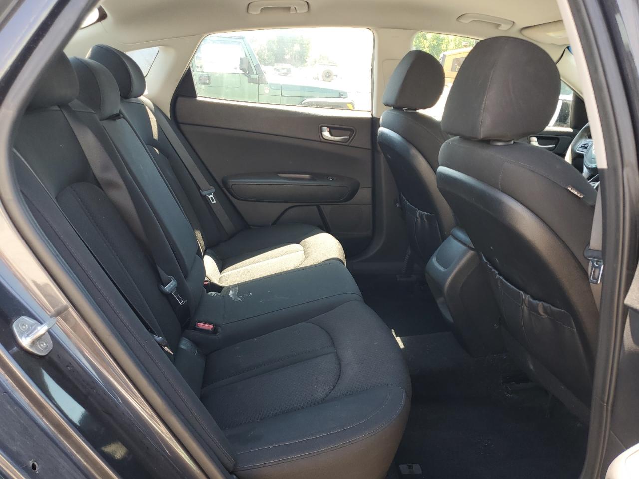 5XXGT4L35HG139022 2017 Kia Optima Lx