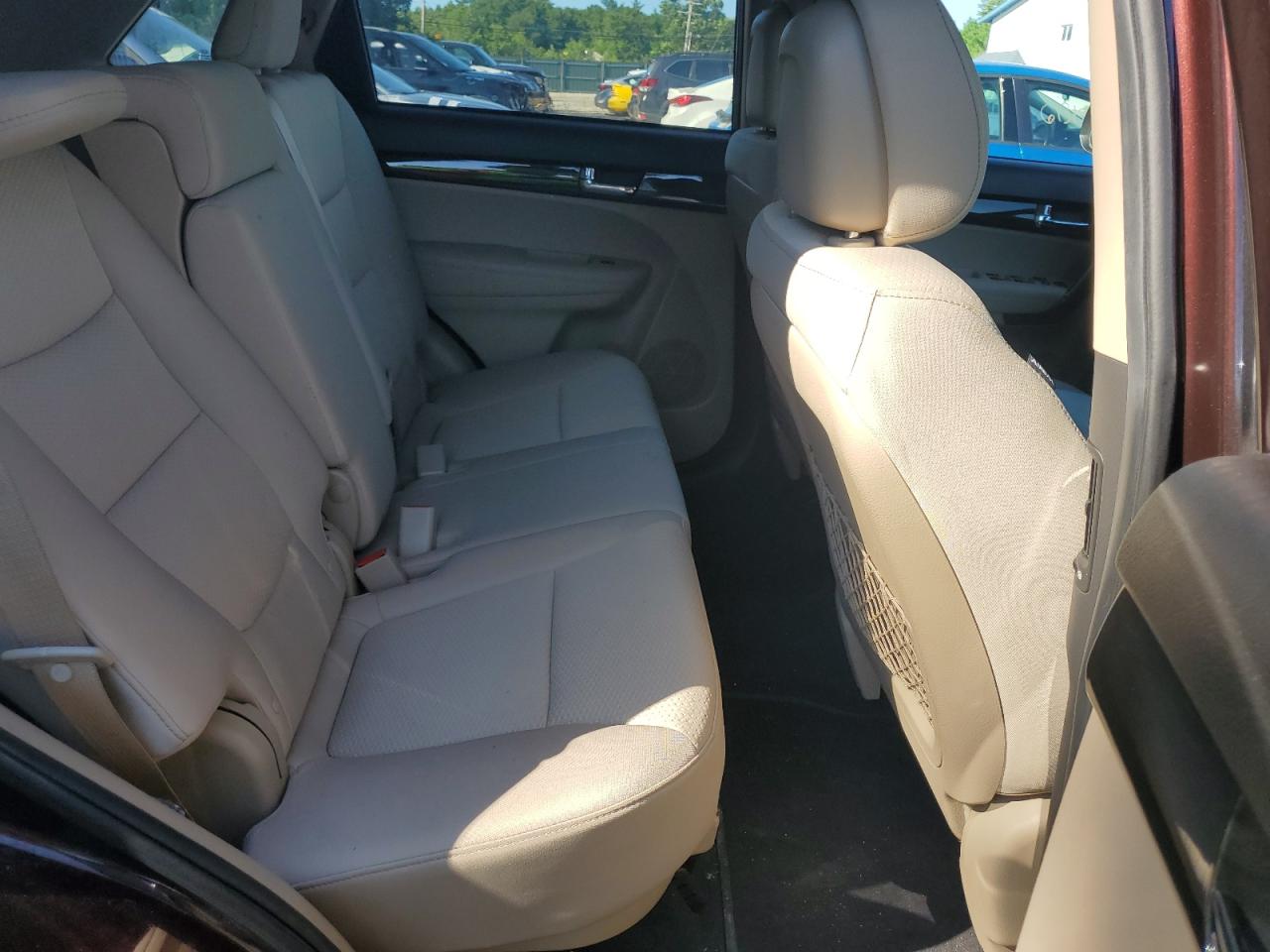 5XYKTDA69CG222867 2012 Kia Sorento Base