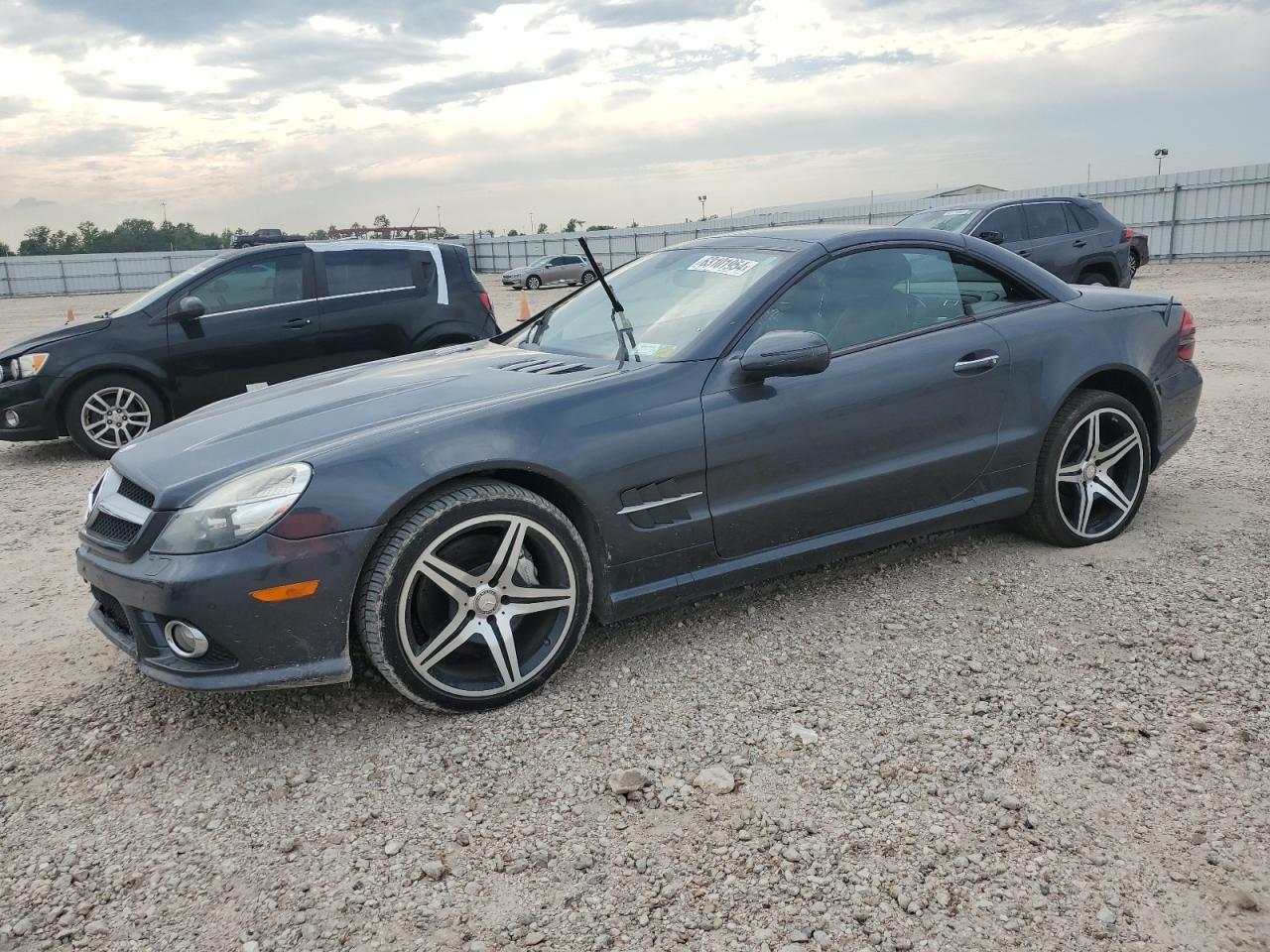 Mercedes-Benz SL-Class 2011 SL550