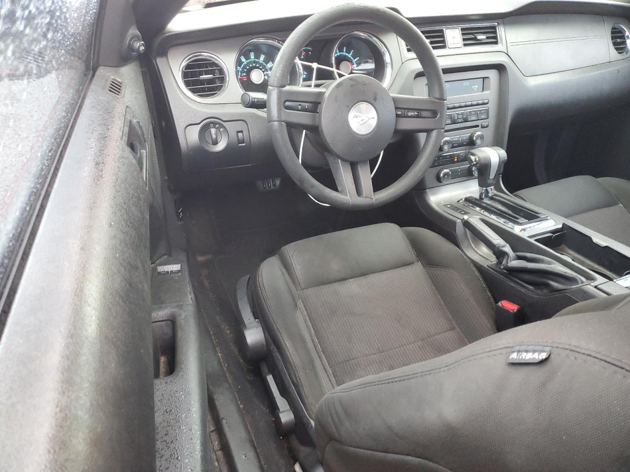 1ZVBP8AN9A5145049 2010 Ford Mustang