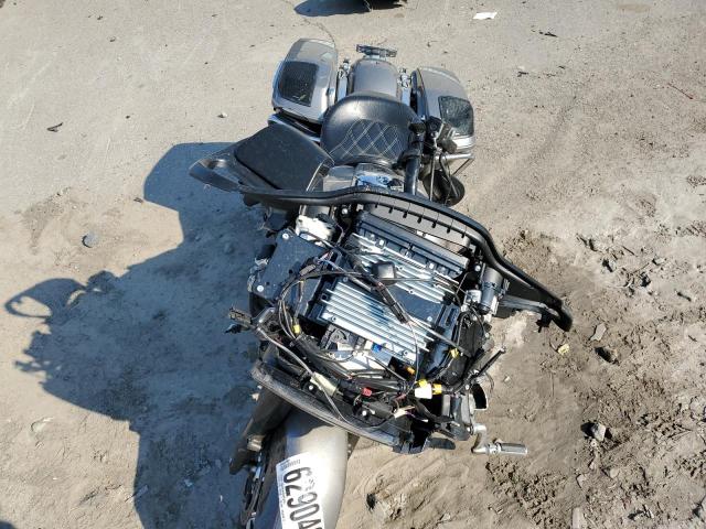 2016 HARLEY-DAVIDSON FLTRU 1HD1KGL1XGB628379