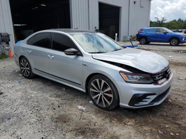 VIN 1VWJM7A34JC047703 2018 Volkswagen Passat, GT no.4