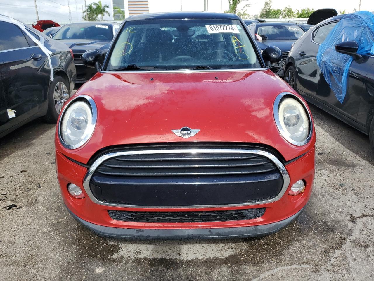 WMWXU1C51J2F79697 2018 Mini Cooper