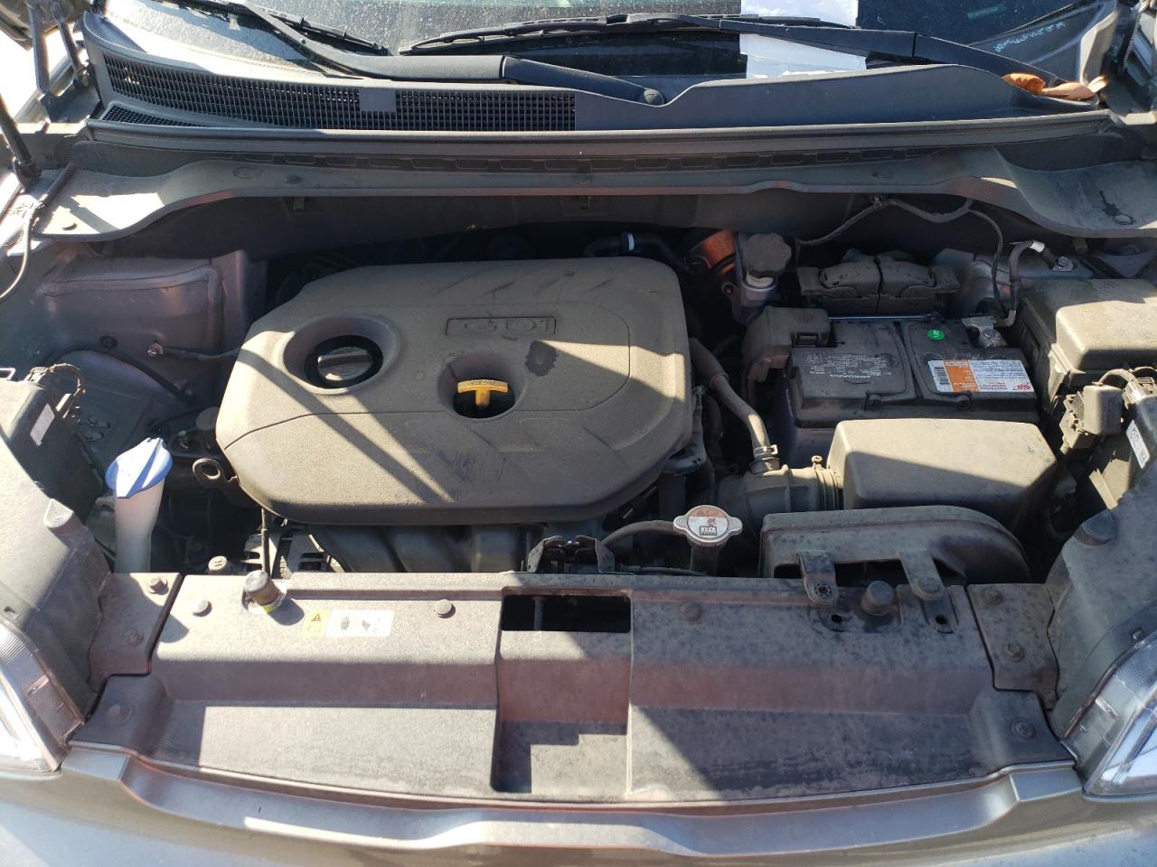 KNDJP3A51J7585837 2018 Kia Soul +