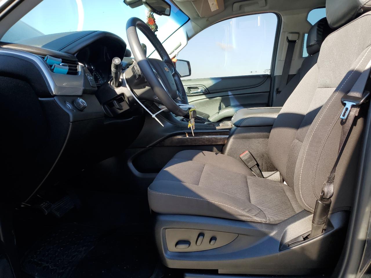 1GNSCAKC1KR320866 2019 Chevrolet Tahoe C1500 Ls