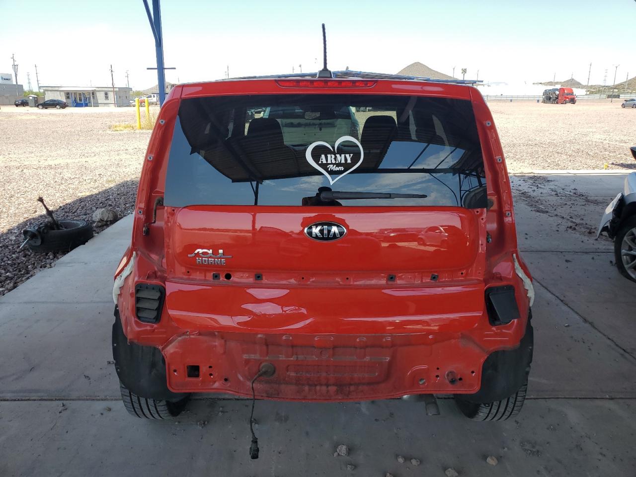 KNDJP3A57H7443633 2017 Kia Soul +