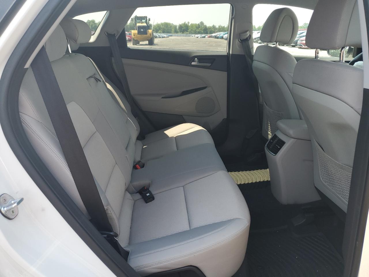 KM8J3CA21JU692207 2018 Hyundai Tucson Value