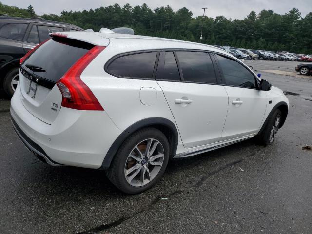 VIN YV4612HK0F1000508 2015 Volvo V60, Premier no.3