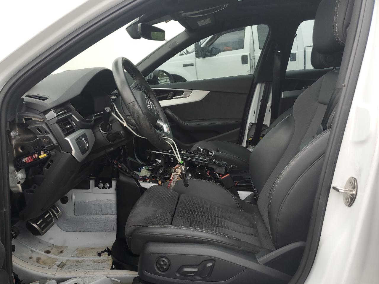 WAUEAAF4XPA026268 2023 Audi A4 Premium Plus 45