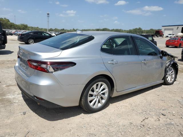 VIN 4T1C11AK0MU603542 2021 Toyota Camry, LE no.3