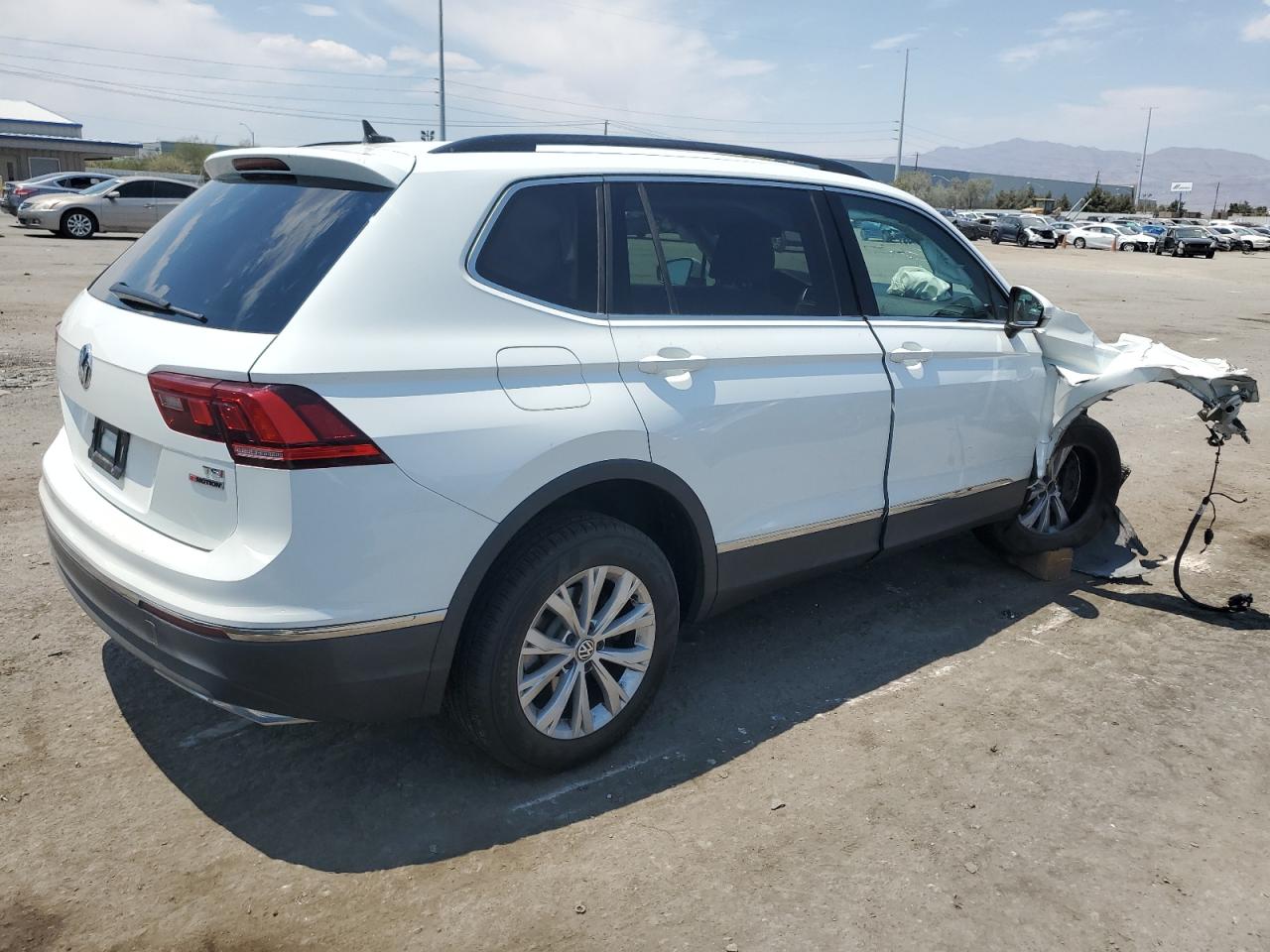 Lot #3027039762 2018 VOLKSWAGEN TIGUAN SE