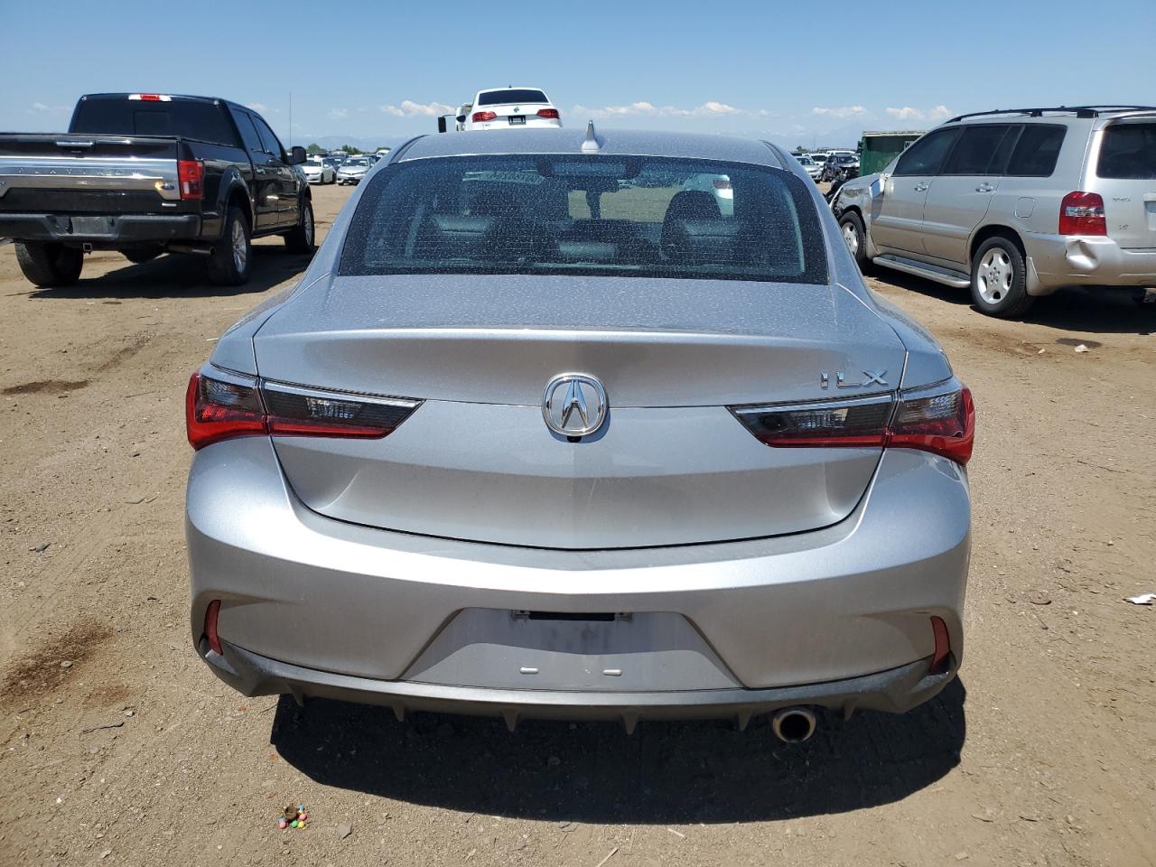 19UDE2F30KA013622 2019 Acura Ilx