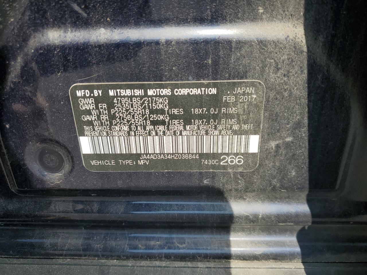 JA4AD3A34HZ036844 2017 Mitsubishi Outlander Se