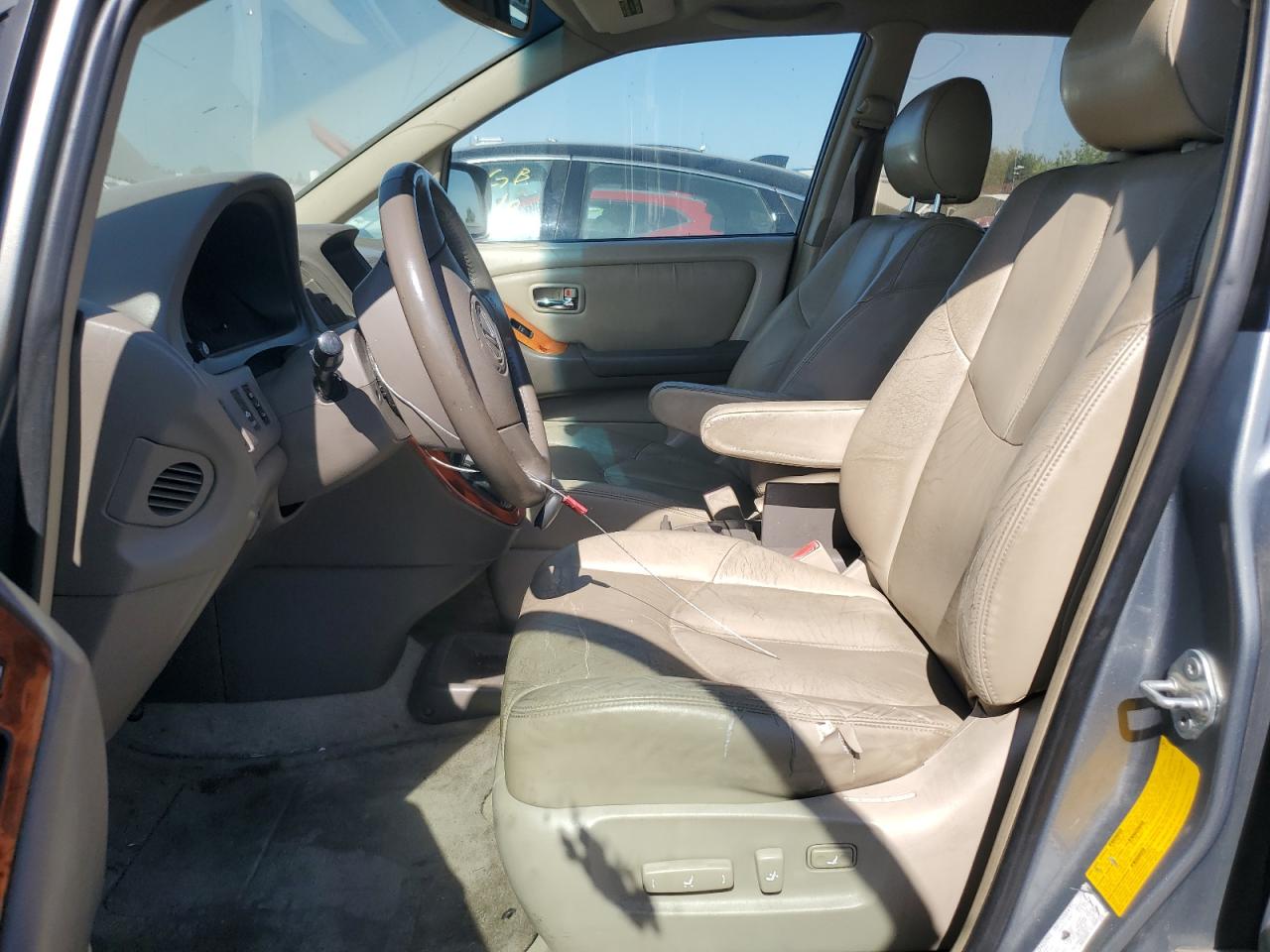 JTJHF10U810208846 2001 Lexus Rx 300