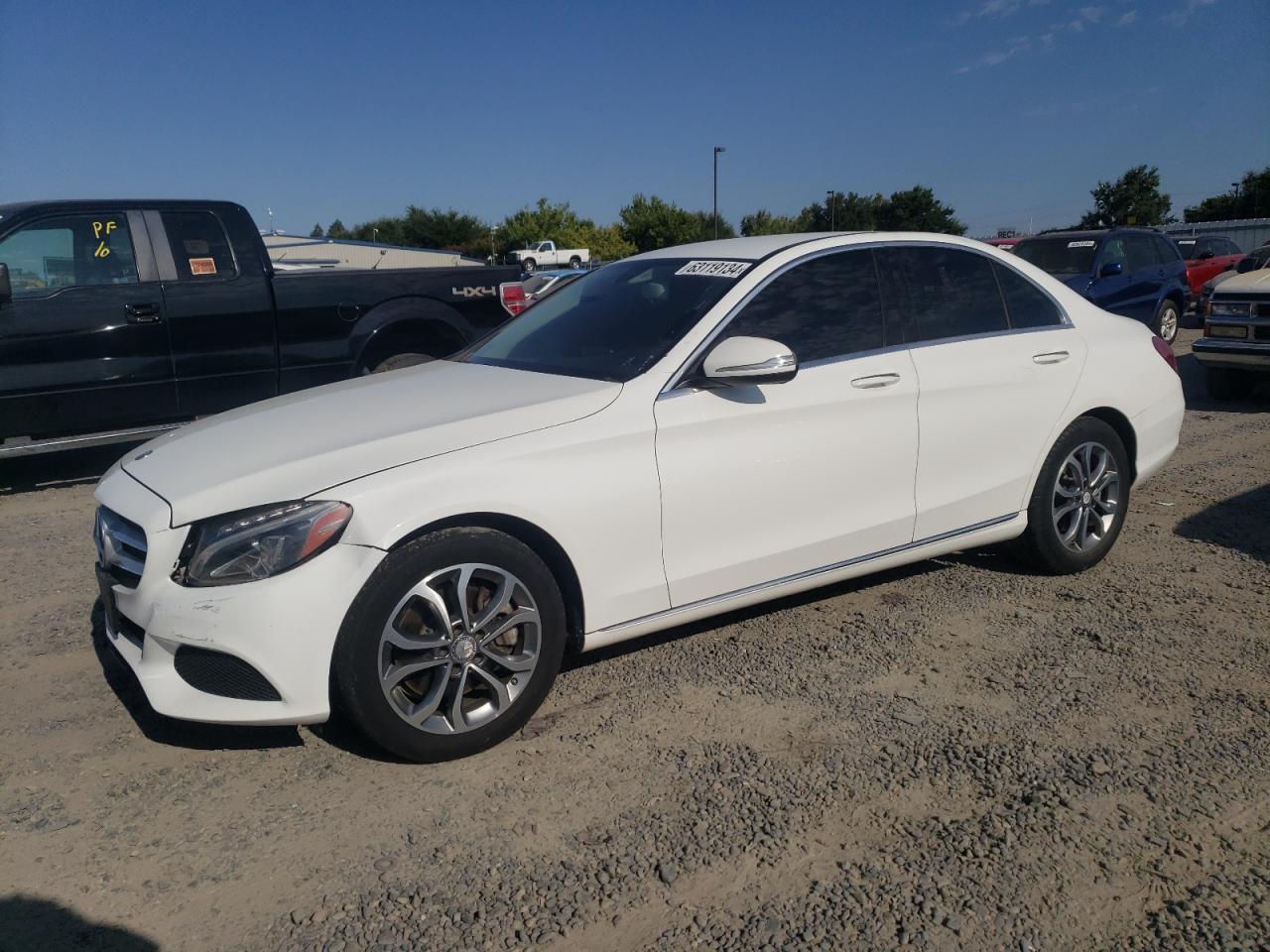 2015 Mercedes-Benz C 300 4Matic vin: 55SWF4KB0FU035046