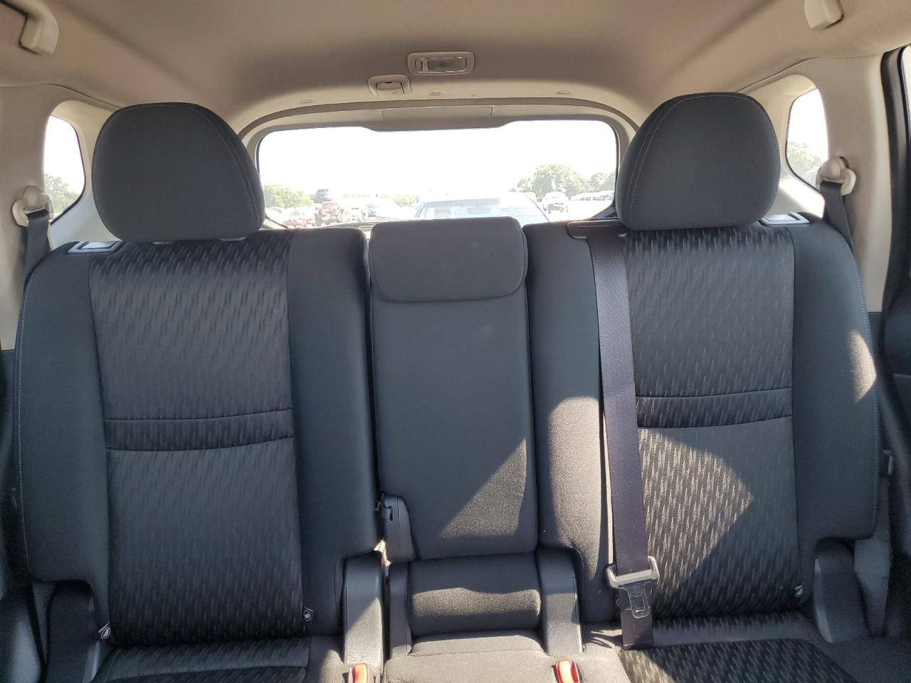 KNMAT2MT0HP525963 2017 Nissan Rogue S