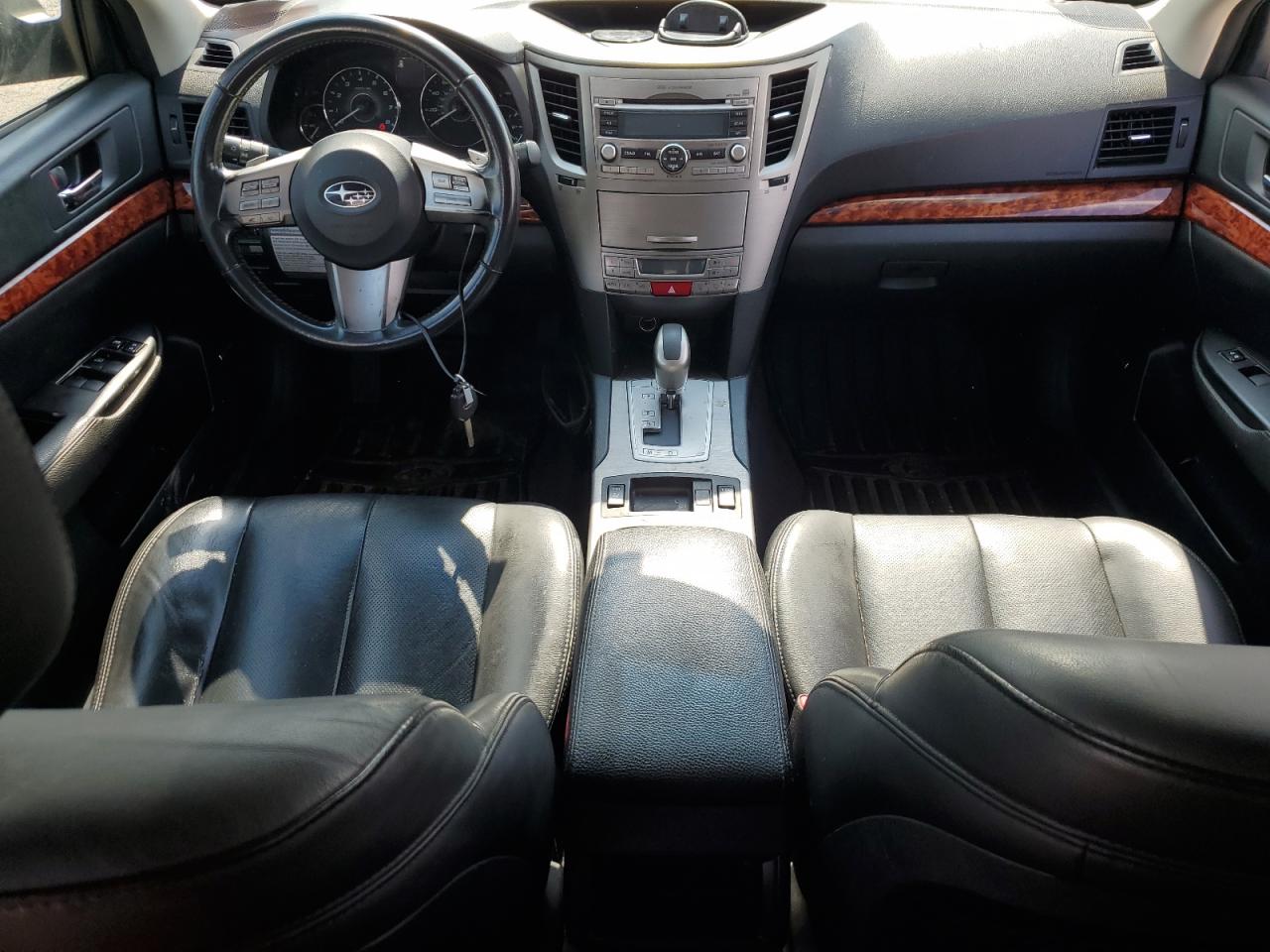 4S4BRBKC9A3384552 2010 Subaru Outback 2.5I Limited