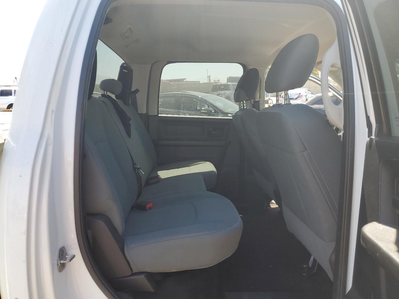 1C6RR6KM9FS590381 2015 Ram 1500 St