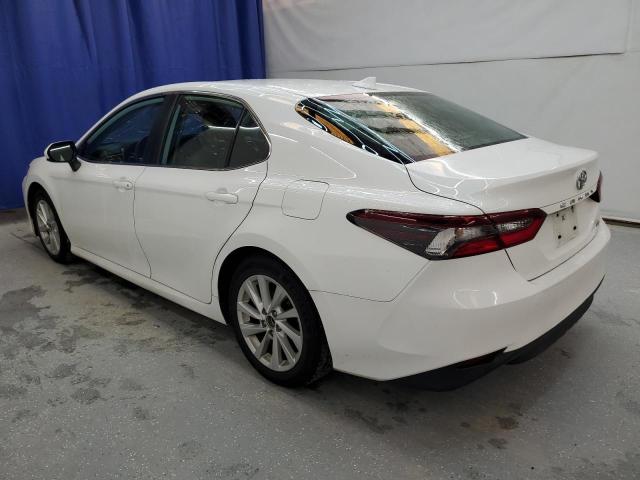 VIN 4T1C11AKXMU462639 2021 Toyota Camry, LE no.2