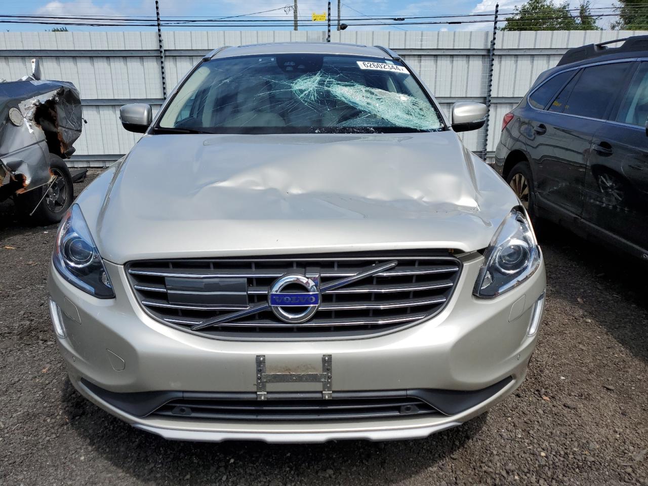 YV440MRUXH2091080 2017 Volvo Xc60 T5 Inscription