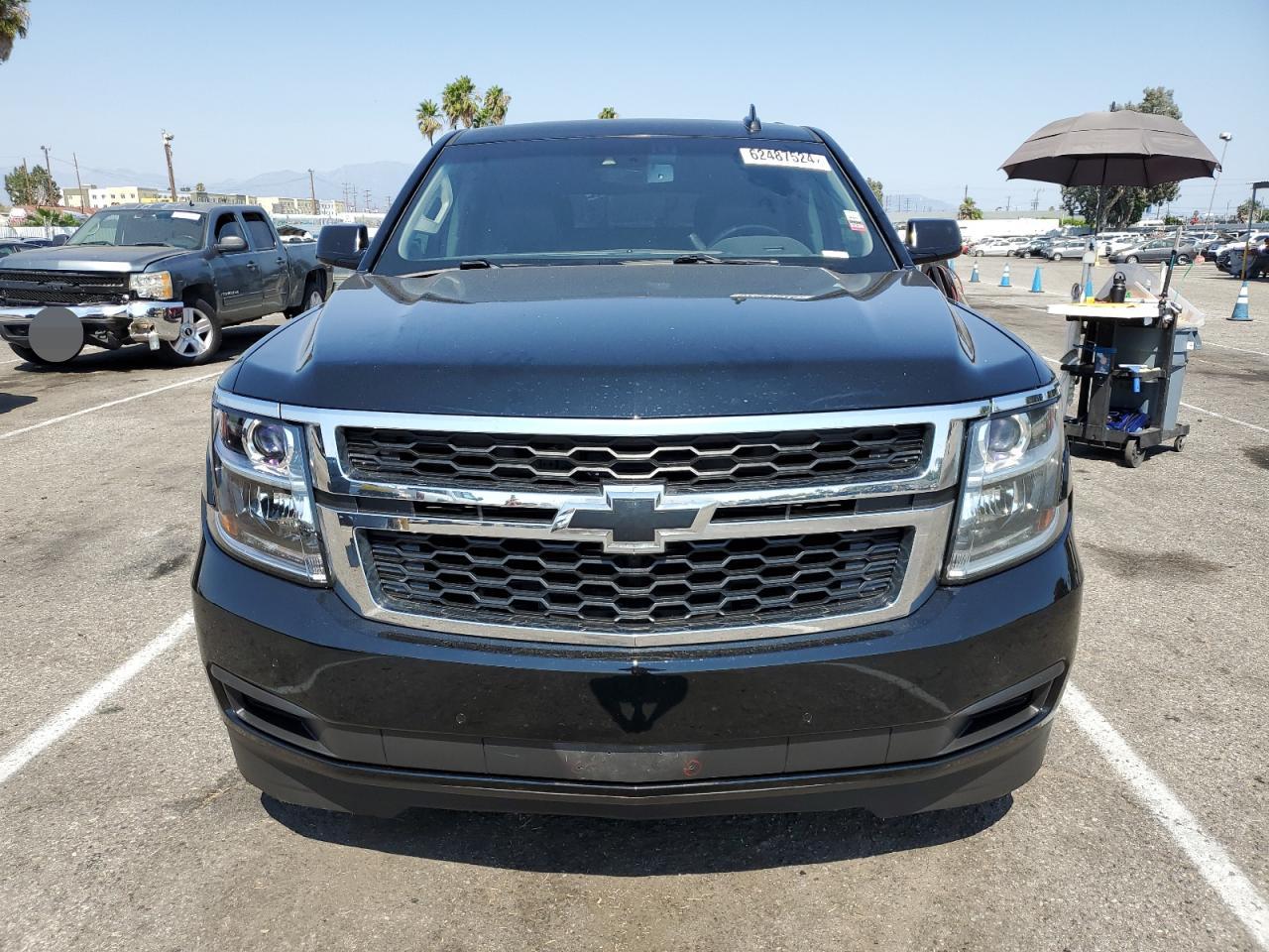 2017 Chevrolet Suburban C1500 Lt vin: 1GNSCHKC1HR159601